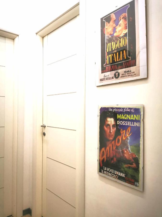 Cinema House 2 Bed and Breakfast Rom Exteriör bild